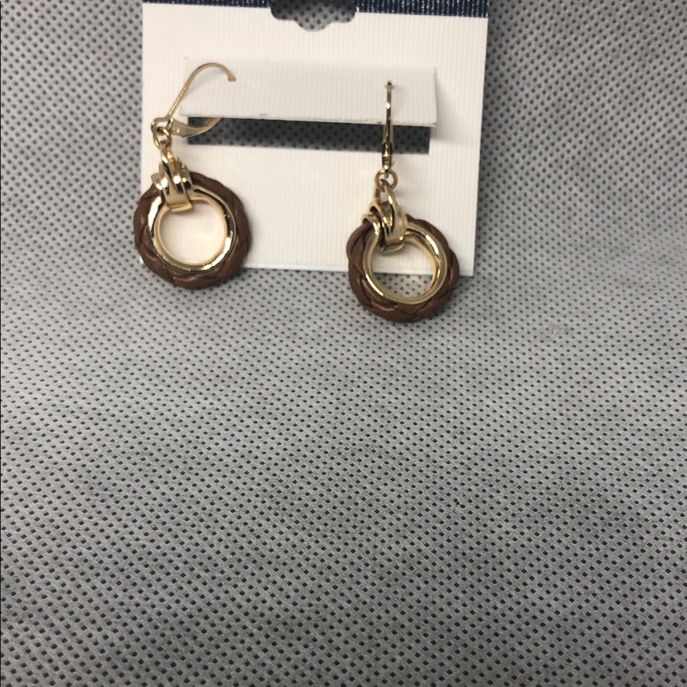 Chaps gold tone braided brown woven small hoop dangling earrings new